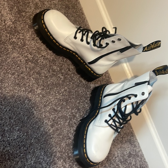 Dr. Martens JADON BOOT SMOOTH LEATHER PLATFORMS - Picture 5 of 9